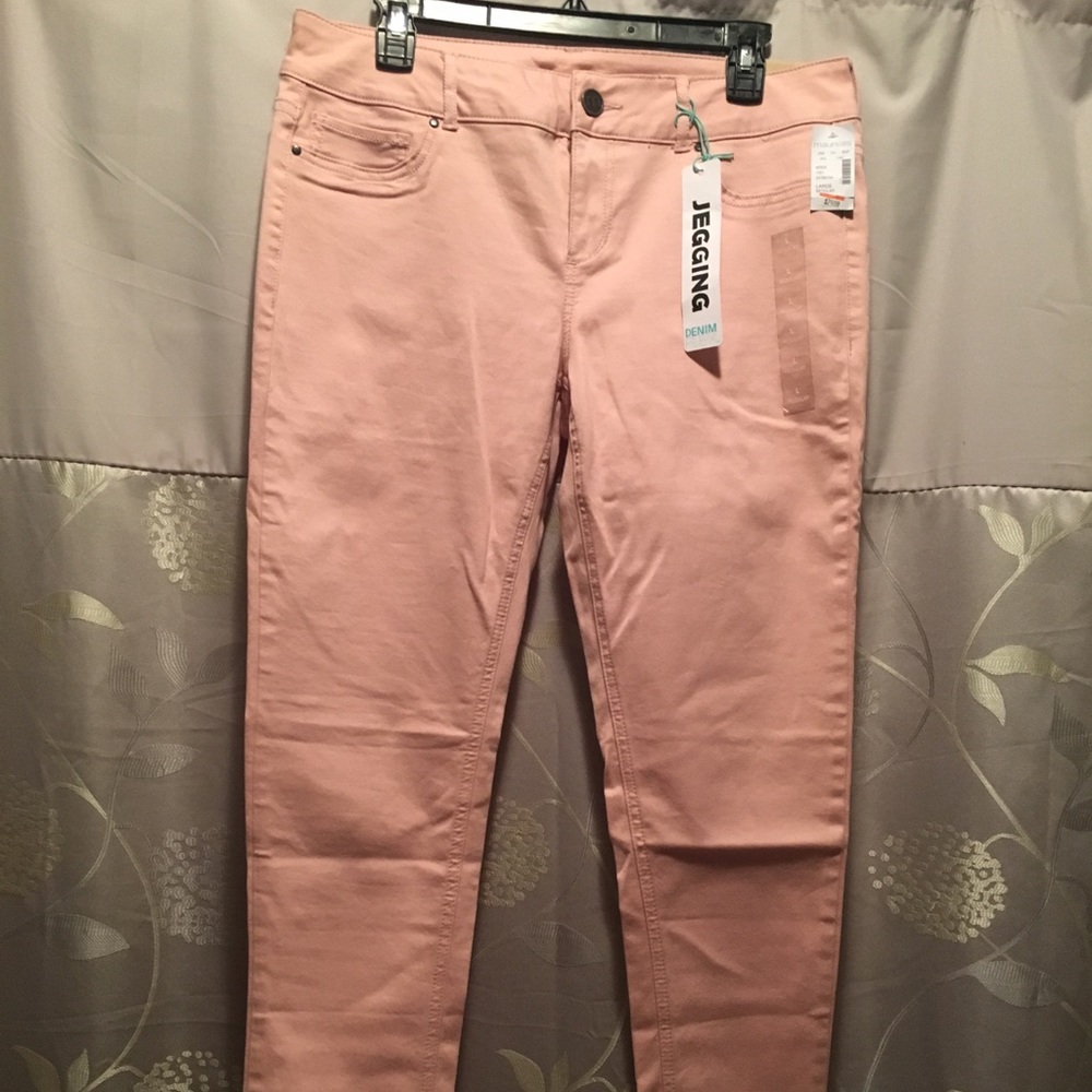 Maurices size Large light pink jeggings